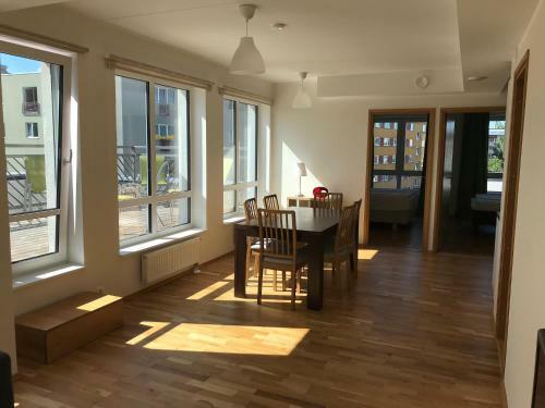 Raatuse 85 Deluxe Apartments