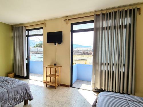 Hotel Galaxia