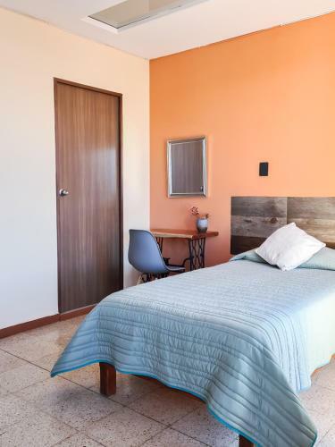 Hotel Galaxia