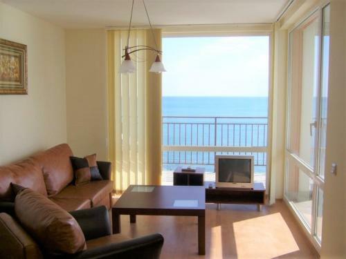 Apartamento Fort Noks Grand Resort Marina Apt