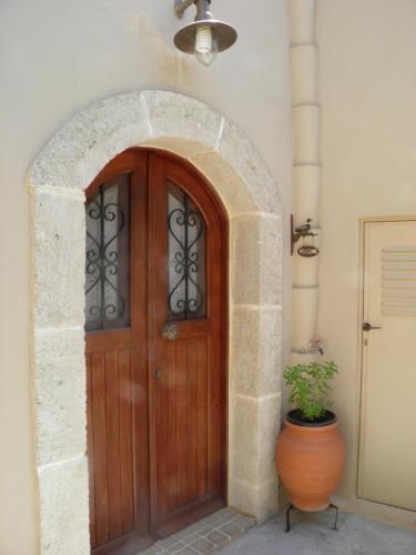 Kytherian Traditional Home