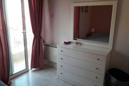 Seaside Apartment,just On The Beach, Unique View