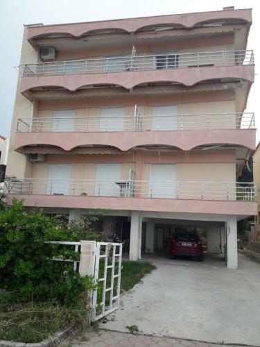 Seaside Apartment,just On The Beach, Unique View