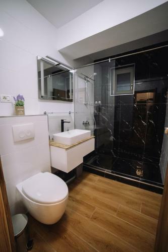 Signature Promenada Hotel Apartments
