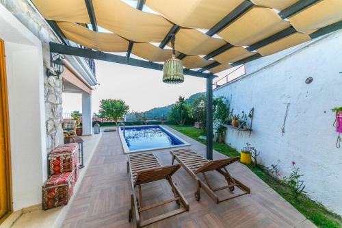 Villa Esen Daily Weekly Rentals