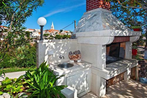 Holiday Home, Selca - Villa Spila, 6 Ppl