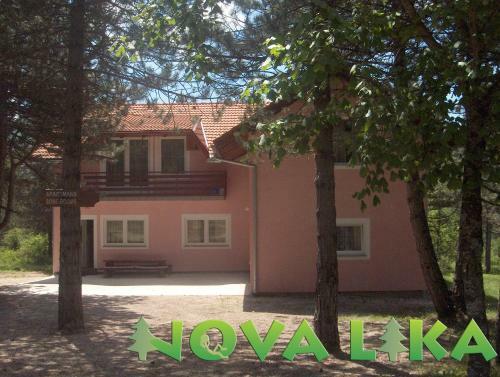 Hostal Apartments Nova Lika