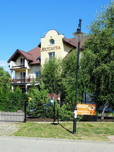 B&B Artemida