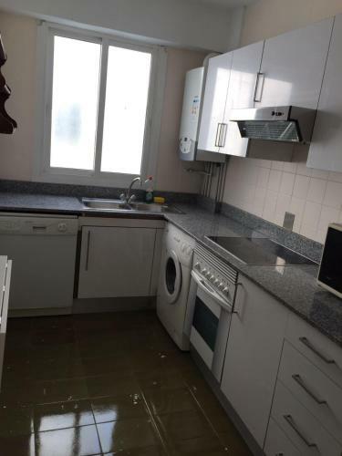 Apartamento Piso Playa Y Centro A Coru�a 6 Personas