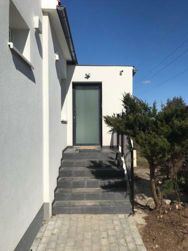 Zen House No. 1