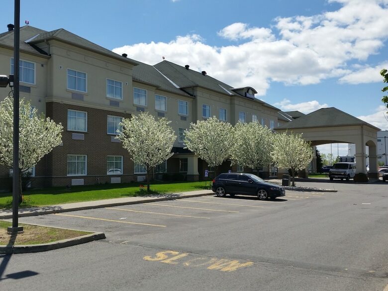 Hotel Days Inn Ottawa Airport