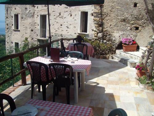 Bed & Breakfast A Taverna Intru U Vicu