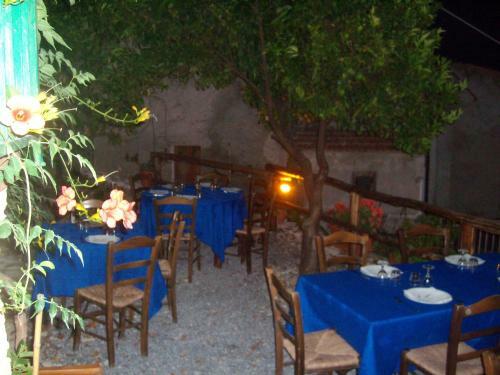 Bed & Breakfast A Taverna Intru U Vicu