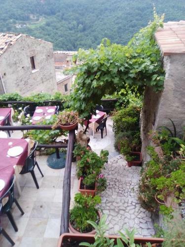 Bed & Breakfast A Taverna Intru U Vicu