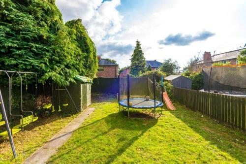 Apartamento Spacious & Luxurious, Peaceful Modern 3 Bed Home