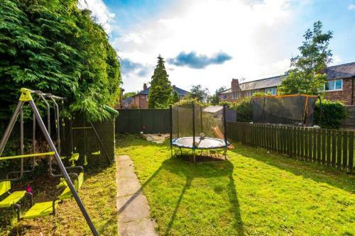 Apartamento Spacious & Luxurious, Peaceful Modern 3 Bed Home