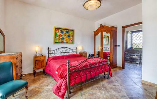 Amazing Home In Squille With Wifi And 4 Bedrooms