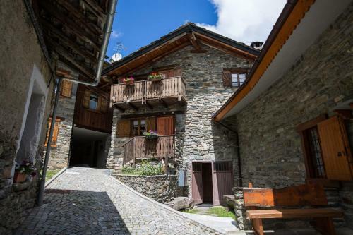 Tipica Casa Di Montagna In Loc. Melignon ? Rhemes