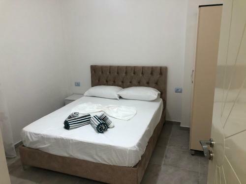 Hostal Elton Tafa Guesthouse