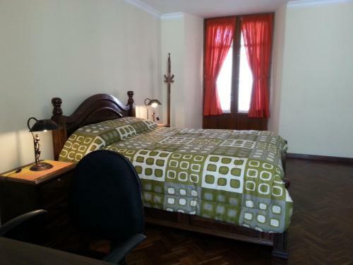 Albergue Villa Oropeza Guest House