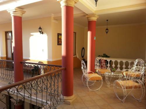 Albergue Villa Oropeza Guest House