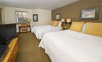 Hotel Inn & Suites At Riverwalk
