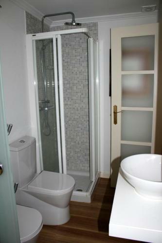 Apartamento Con Terraza Y Piscina, Baiona