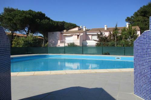 Cosy 27m With Garden - Residence With Pool