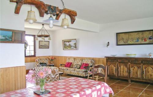 Holiday Home Rue De Kera�l