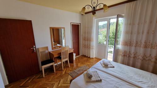 Hostal Haus Anica
