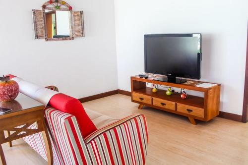 Casa De Praia /5 Su�tes + 1 Depend�ncia/ Guarajuba