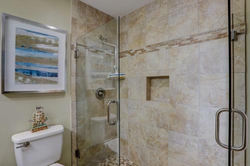 402 Sea Cloisters 2 Br Oceanfront