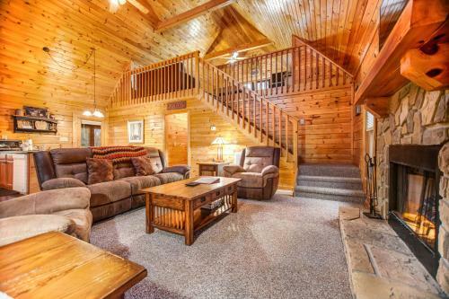 Mountain Memories At Douglas Lake Resort