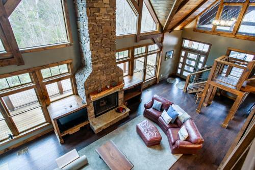 Hickory Homestead - Hottub, Wcaccessible