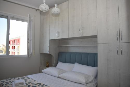 Sea View Apartment In Vlore - 008