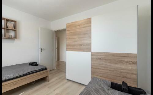 Smith Apartment