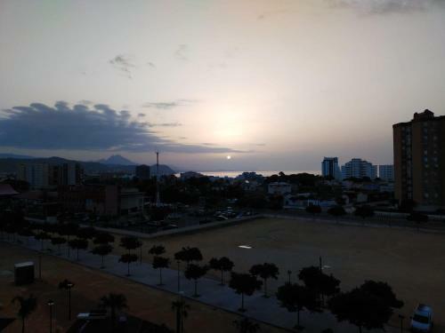 Apartamento Con Piscina Y Vistas Al Mar