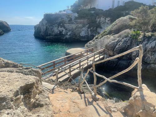 Apartamento De 2 Dormitorios Con Piscina - Mitjana