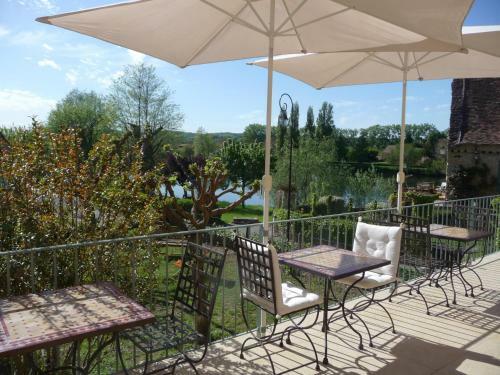 Hotel H�tel-restaurant C�t� Rivage