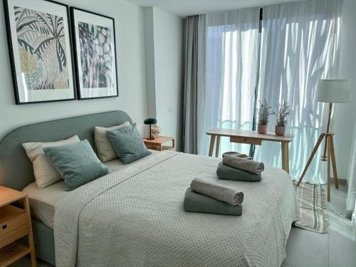 A Brand New Apartment 60m From The Ocean :)