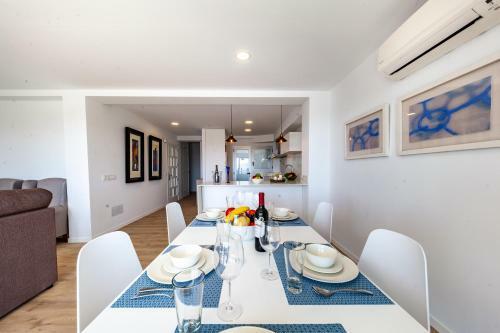 Apartment On The Seafront Faroles 1