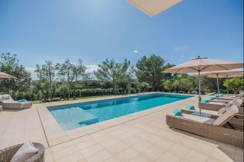 Luxury New Villa With Fabulous Sea Views