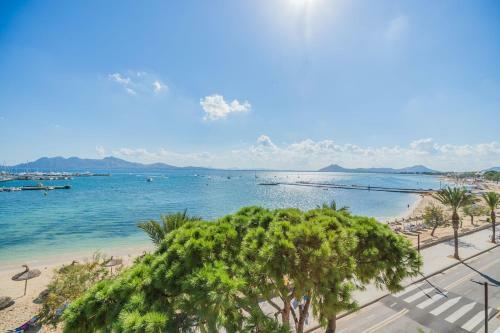 Apartamento Beach Front Penthouse With Impresive Sea Views