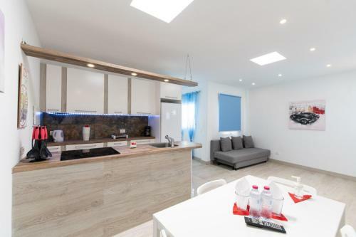 Apartamento Charming House, Wifi, Pool With Direct Ocean View, Tenerife