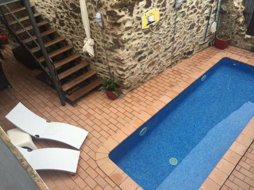 Country House With Pool And Wine Cellar