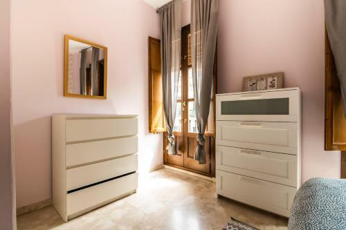 Tuguest Reyes Catolicos II Apartment