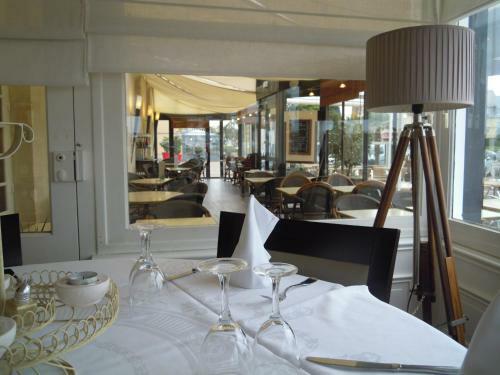 Hotel H�tel De Paris