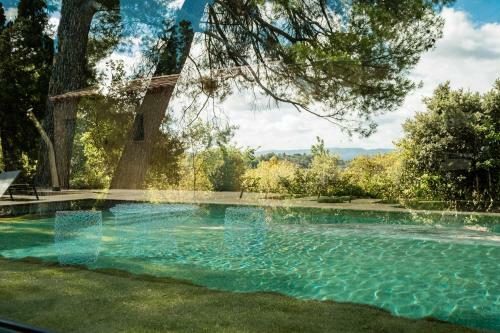 Hotel Les Cabanes Dans Les Bois