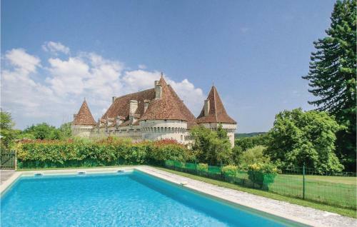 Holiday Home La Gaubertie