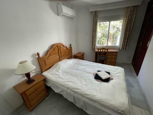 Fab 6 Bedroom Villa With Pool Only Short Walk To B